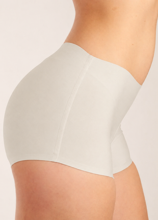 Ten Cate shorty secrets shorts off white femmes